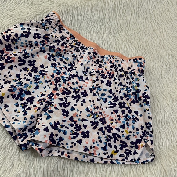 Gap fit pink fitness yoga running shorts size xs - Picture 2 of 7